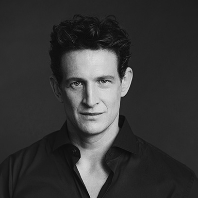 Evan Rogister